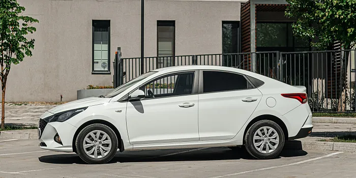 Hyundai Solaris (передний привод) Hyundai Solaris (передний привод)