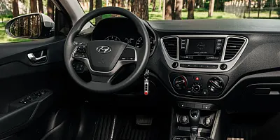 Hyundai Solaris (серый,123 л.с.) Hyundai Solaris (серый,123 л.с.)