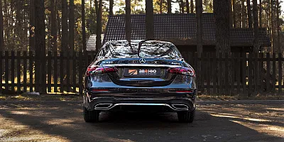 Mercedes-Benz E350 4MATIC в аренду