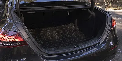 Mercedes-Benz E350 4MATIC в аренду