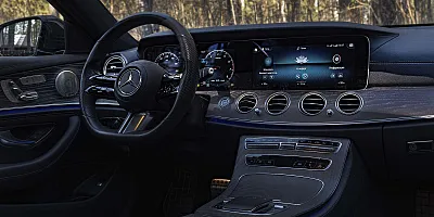 Mercedes-Benz E350 4MATIC в аренду