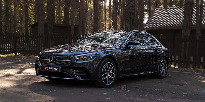 Mercedes-Benz E350 4MATIC в аренду