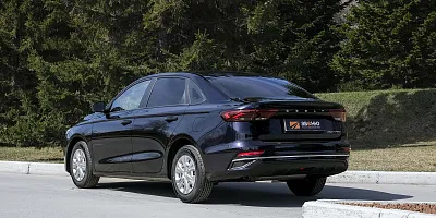 Geely Emgrand (темно-синий)