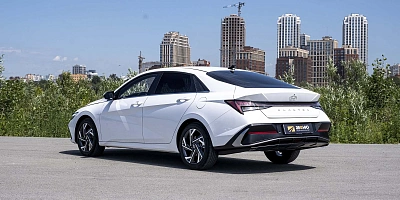 Hyundai Elantra 1,5 в аренду