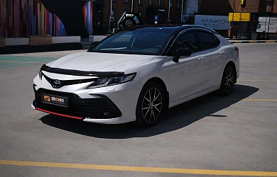 Toyota Camry 70 rest