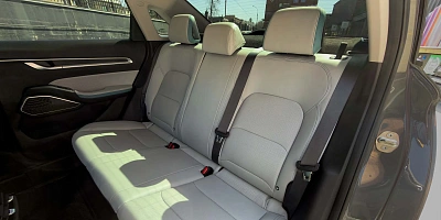 Geely Emgrandㅤㅤㅤㅤㅤㅤㅤㅤㅤㅤㅤ