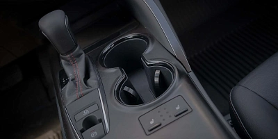 Toyota Camry 70 rest в аренду