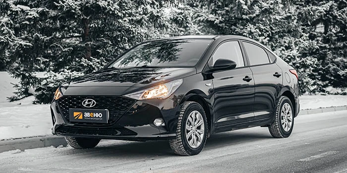 Hyundai Solaris (черный)  в аренду